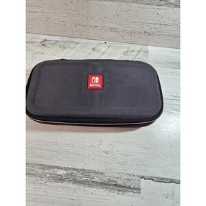 Nintendo Switch Deluxe Travel Case Charcoal Gray Hardshell Carrying Pouch Logo